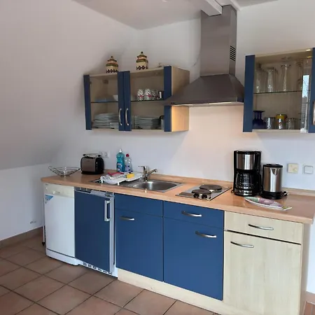 Ruhiges Mit Garten In Hébergement de vacances Zingst
