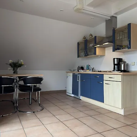Hébergement de vacances Ruhiges Mit Garten In *
