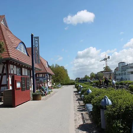 Ruhiges Mit Garten In